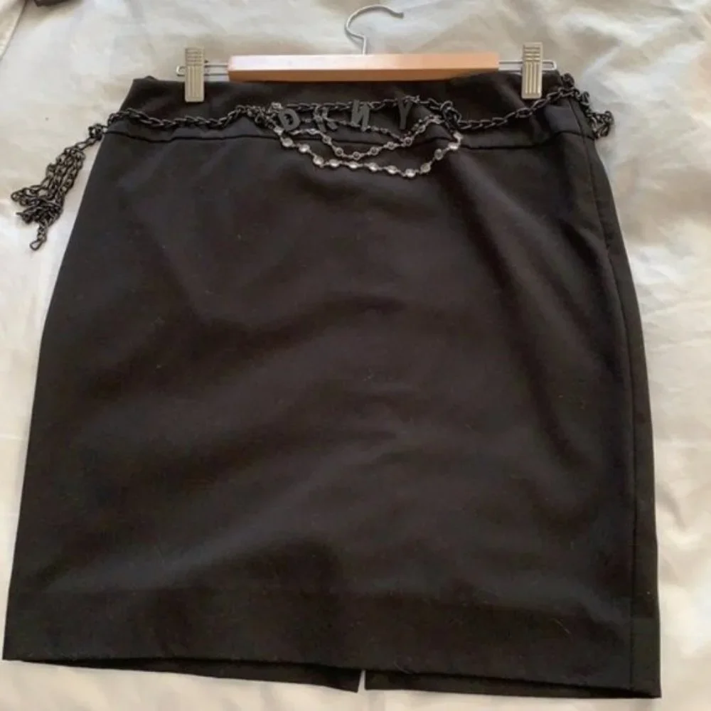Donna Karen Skirt.. - Picture 3 of 4